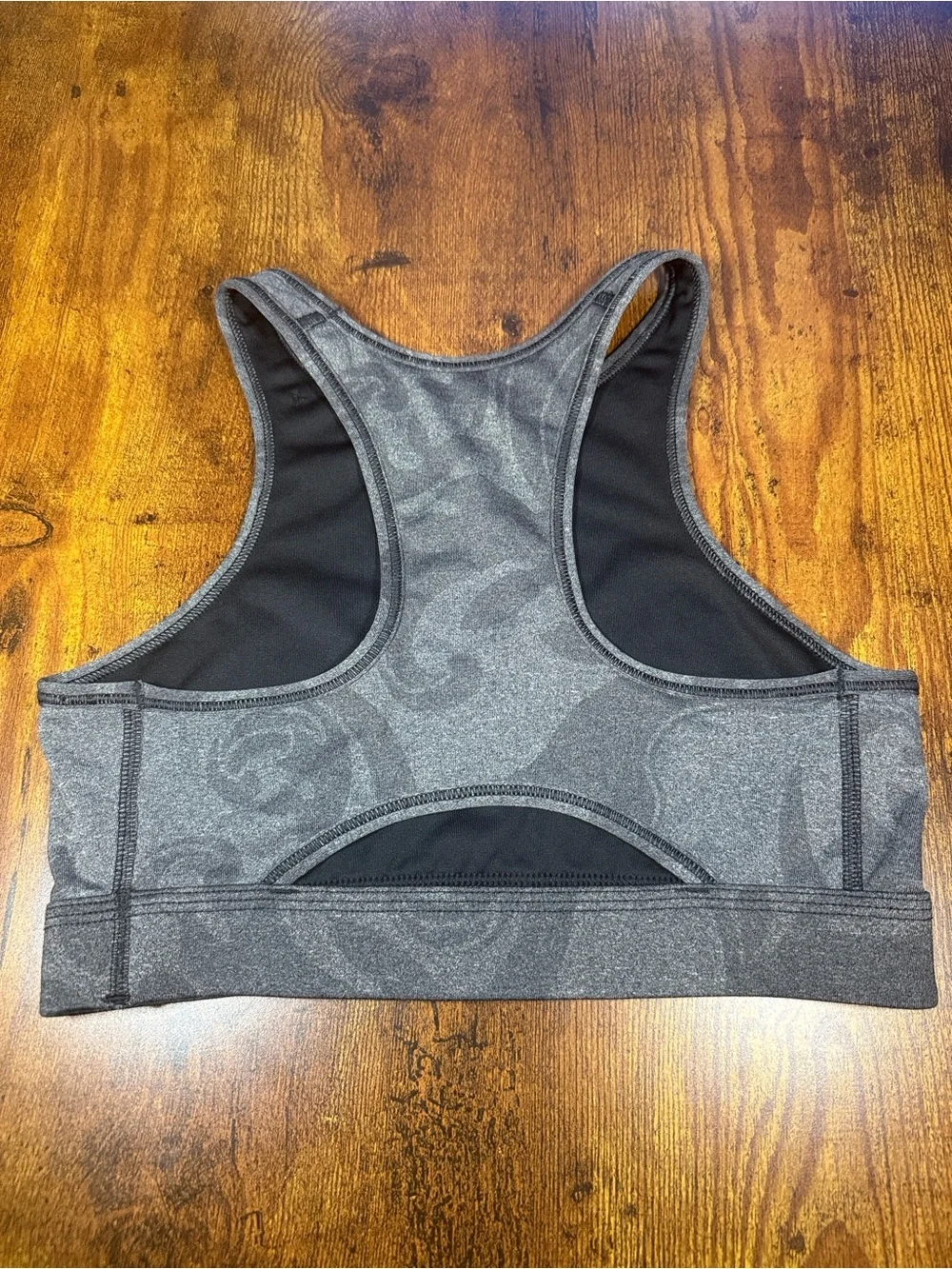 Nike Dri-FIT Sports Bra Women’s Small Gray Racerback Athletic Workout Bra
